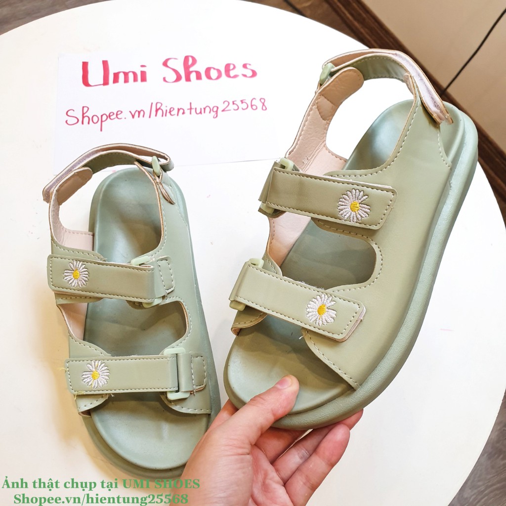 [HOT 2020] Sandal nữ hoa cúc Ulzzang quai ngang đơn giản đi mưa đế nâng độn cao 3cm đẹp màu xanh/be/đen trend mùa hè mới | WebRaoVat - webraovat.net.vn