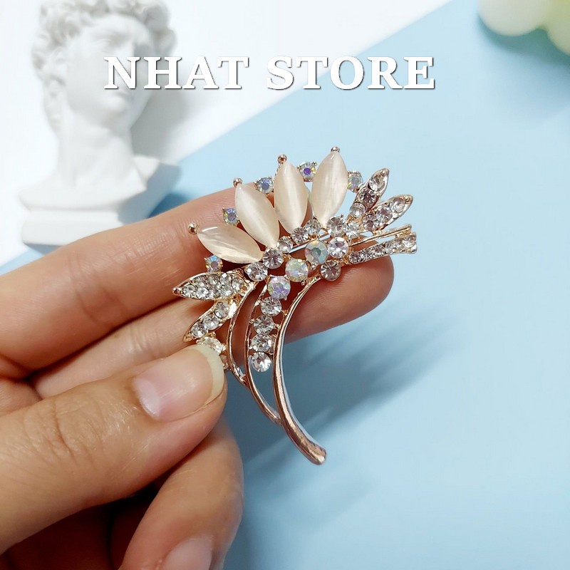 Cài áo đính đá cao cấp, Ghim cài áo vest dễ thương Phong cách Hàn Quốc, cỡ 5.8x4.5cm