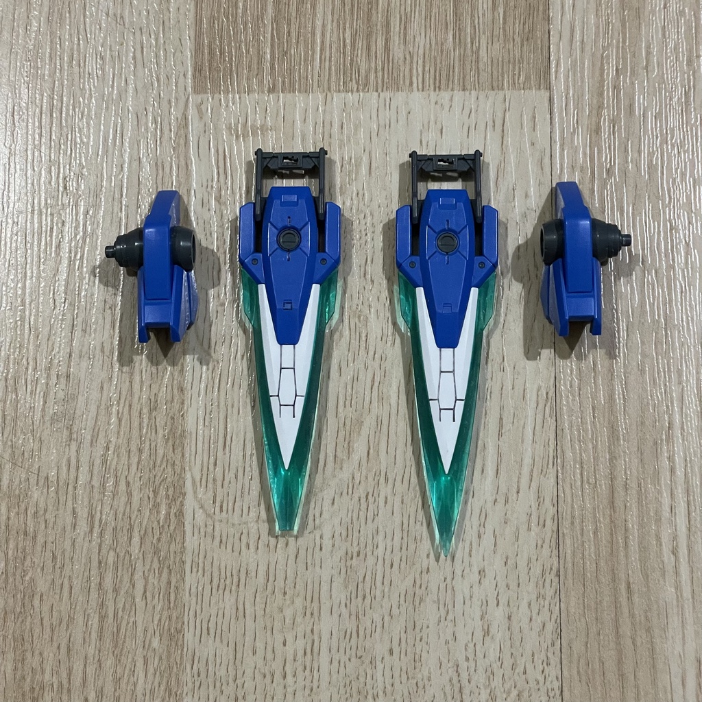 Phụ kiện vũ khí mg 1/100 gundam 00 7 Sword, aiser, Qant Bandai [2nd, xác - Vui lòng đọc kỹ mô tả]