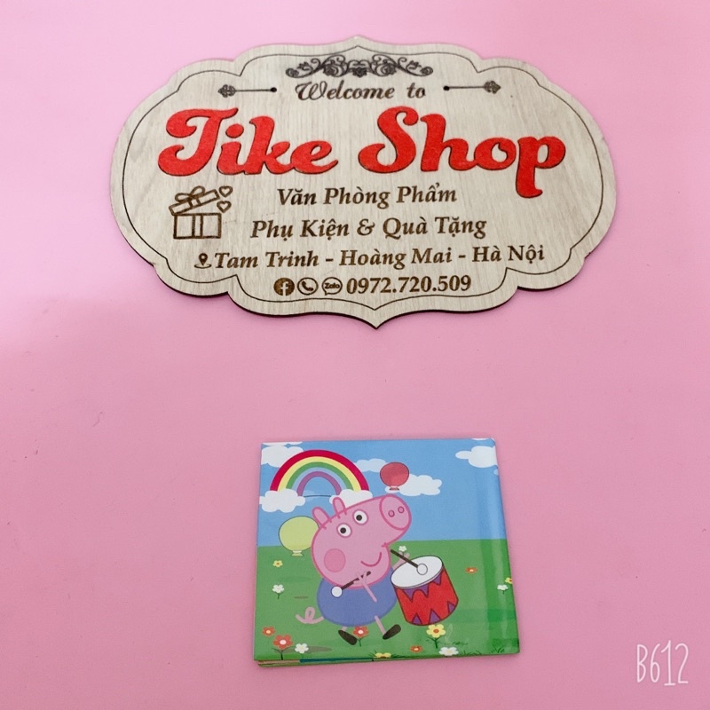 Ví trẻ em chất liệu giấy bìa cán nilon chống nước hình chú lợn hồng piggy, có nhiều ngăn