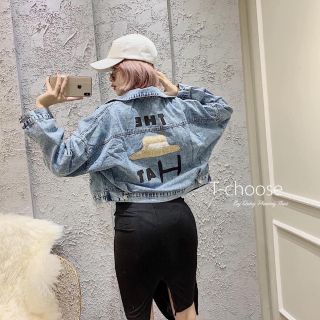 Áo khoác bò - khoác jeans thêu chữ