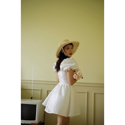 Đầm Xoè Tay Phồng Công Chúa Màu Trắng Aurore - Amélie | BigBuy360 - bigbuy360.vn