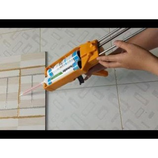 Súng bắn keo, bơm keo chà ron gạch -  Saveto
