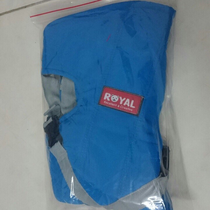 Địu cho bé yêu 4 tư thế royal