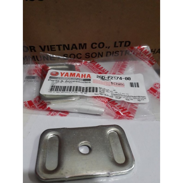 bát chặn tăng sên Exciter 150 Yamaha