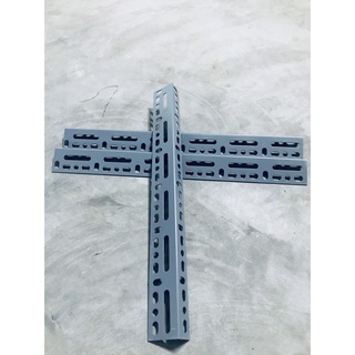 Thanh Sắt V Lỗ 3x5cm dày 1.8mm - Dài 30cm