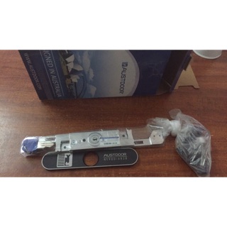 Khoá cửa cuốn tấm liền KH2 Austdoor chính hãng