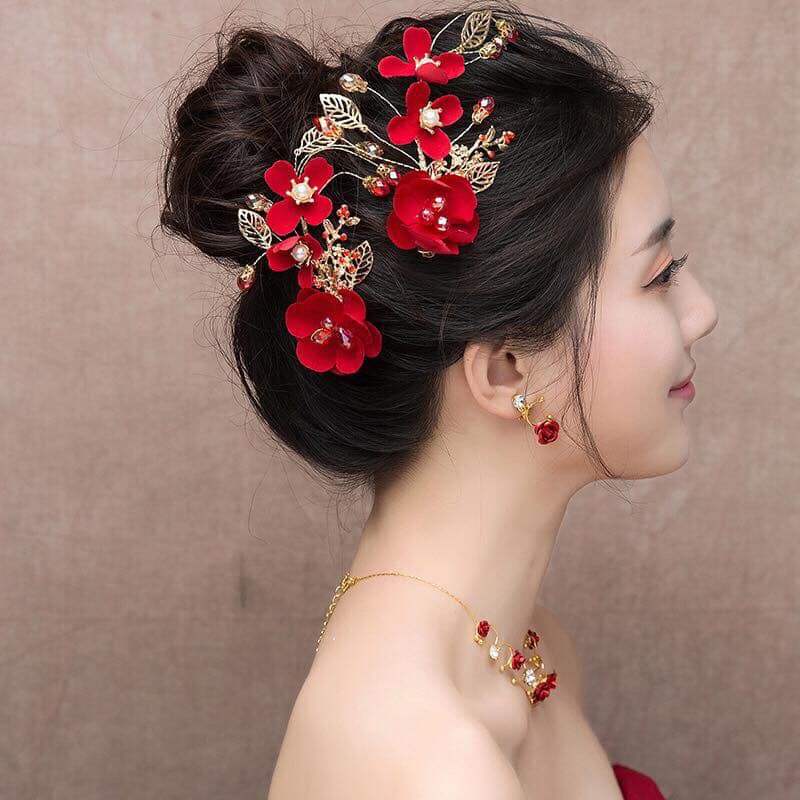 Bộ hoa đỏ 2 cài giá 110k