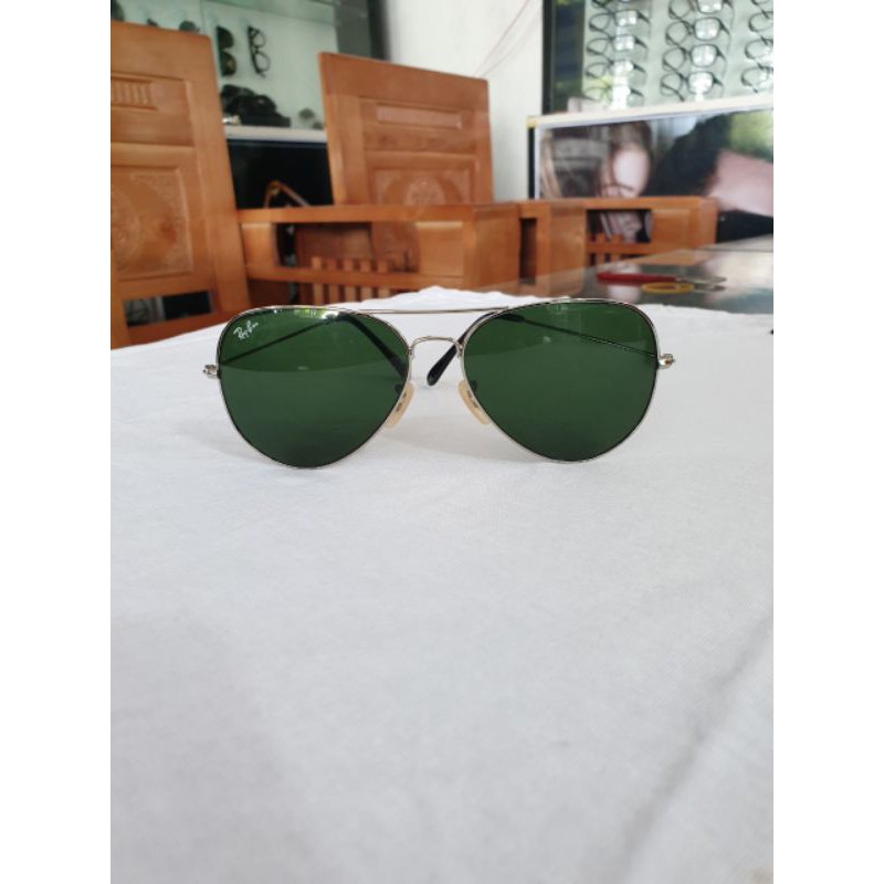 kính mát Rayban của Italy mã RB 3026