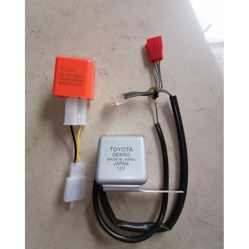 Cục kêu xi nhan ting ton bấm sẵn dây jack cho winner
