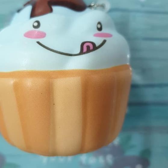 Đồ Chơi Squishy Hình Bánh Kem Mini Dễ Thương