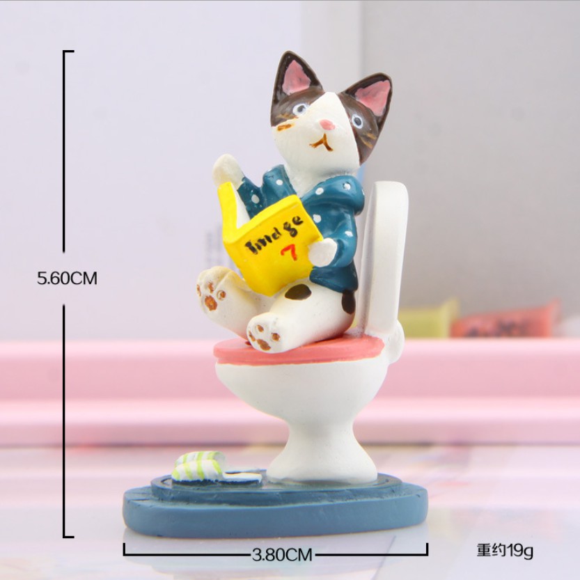 Mô hình thím Mèo vừa đi toilet vừa học bài cực cute dành trang trí tiểu cảnh, nhà búp bê, DIY