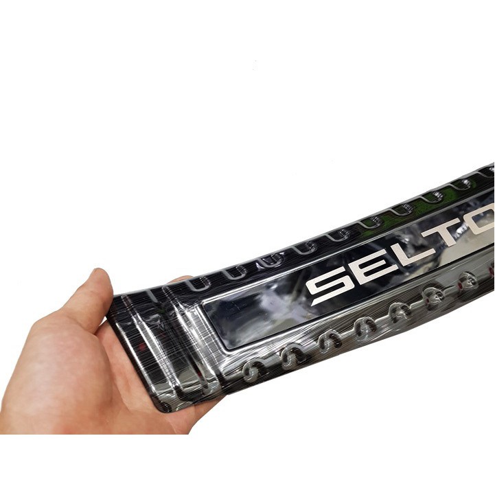 Ốp Chống Trầy Cốp Kia Seltos 2020 - 2023 mẫu Titan