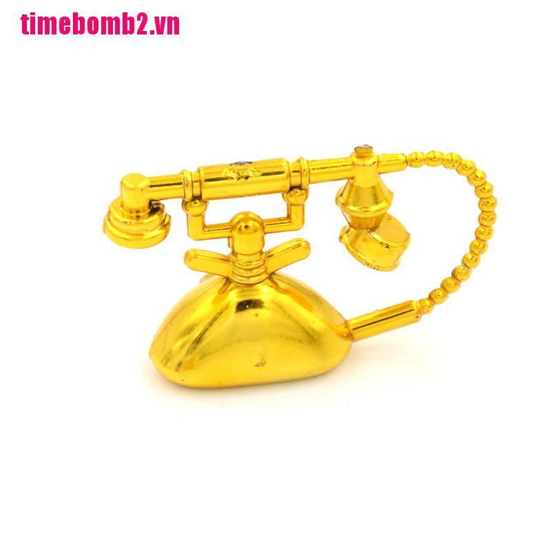 Bộ 2 điện thoại mini phong cách cổ điển cỡ 5cm trang trí nhà búp bê