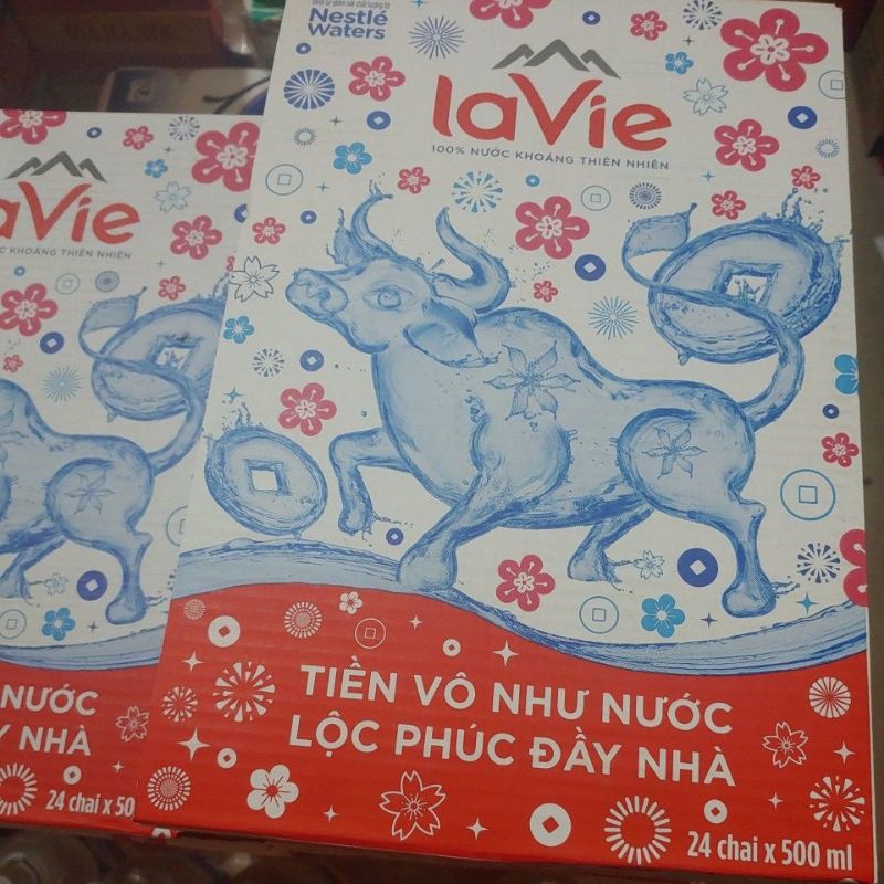 Thùng nước khoáng Lavie 500ml