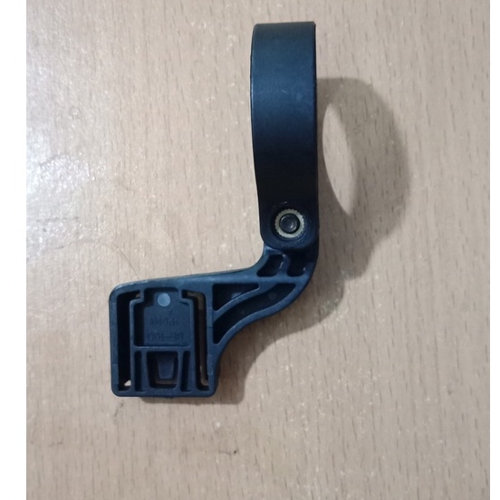 Giá bắt đồng hồ Cateye cho xe đạp ra trước potang
