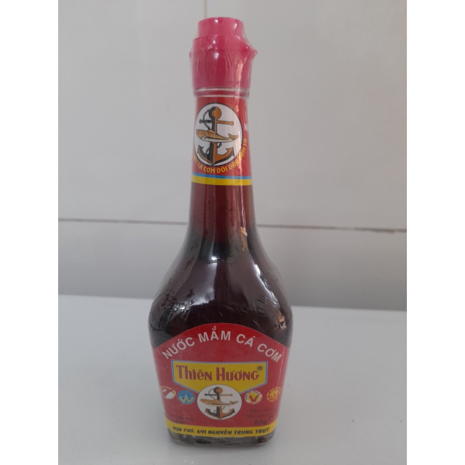 Nước mắm Thiên Hương 63 độ hộp 6 chai