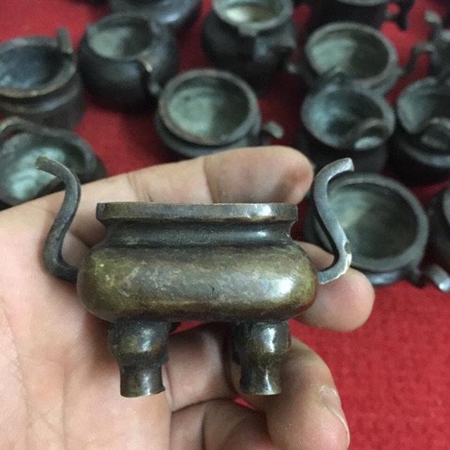 Đỉnh trầm mini đồng nguyên chất lối cổ