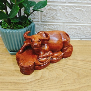 Tượng con trâu gỗ hương 20 cm
