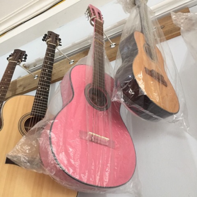 Đàn guitar classtic