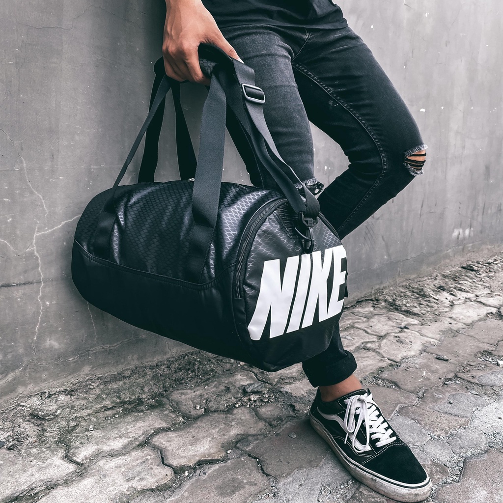 [ BÁN CHẠY ] Túi trống Du Lịch Nike Mini Team Training Duffel Bag - BA4516 -001 | HÀNG XUẤT DƯ XỊN 1:1 / ẢNH THẬT