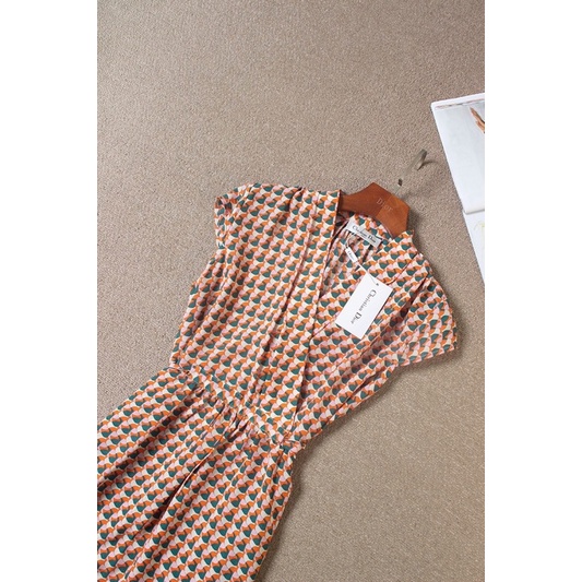 Đầm xoè thắt eo tay ngắn cổ tim thương hiệu Dior CD cao cấp