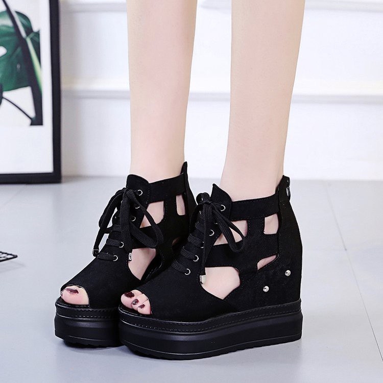 Giày Sandal đế xuồng cá tính S113