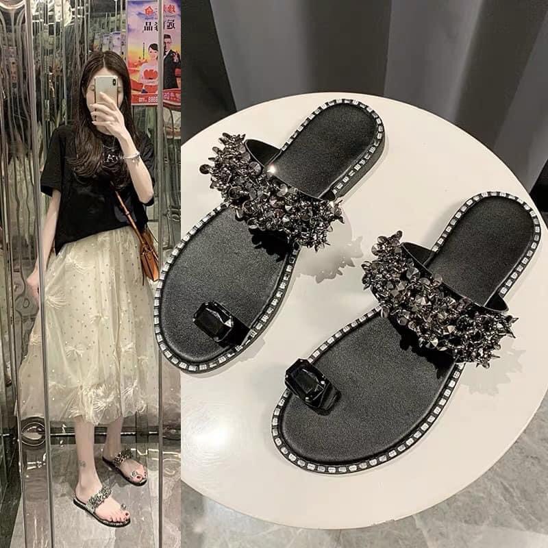 dép sandal xỏ ngón nữ