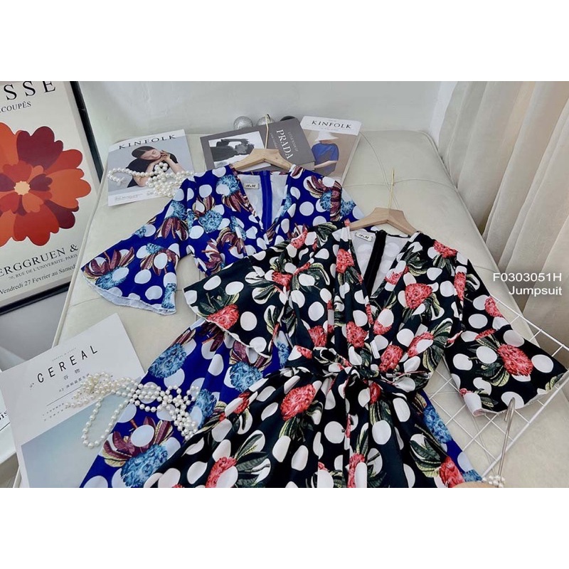 Jumpsuits chấm bi to