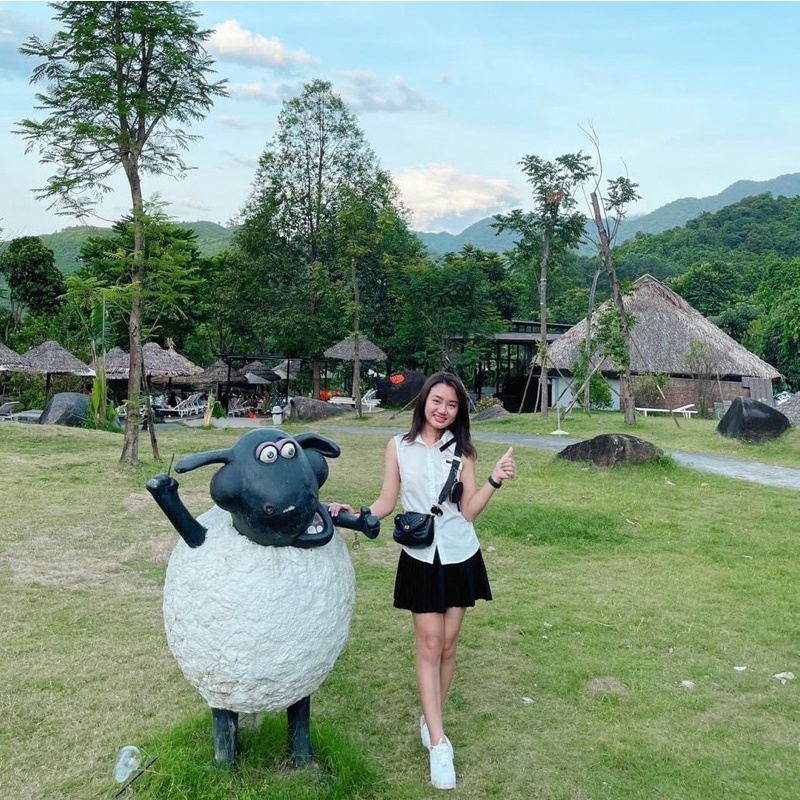 Áo sơmi trắng sát nách