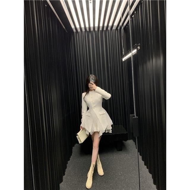 Bộ Áo Khoác Vest Đen Cao Cấp Phối Lưới + Chân Váy Lưng Cao Thời Trang Mùa Xuân Cho Nữ