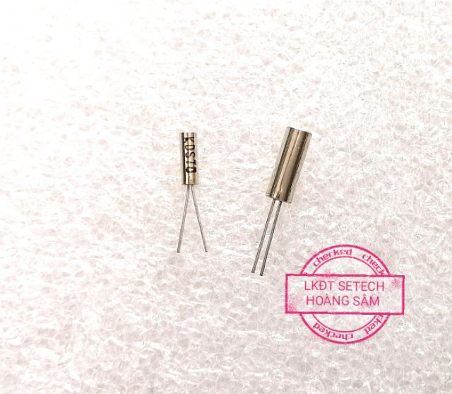 Thạch anh đồng hồ 32.768 Khz chân cắm kích thước 2x6mm và 3x8mm(1 con)