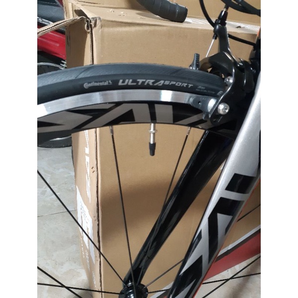 Xe đạp đua sava carbon