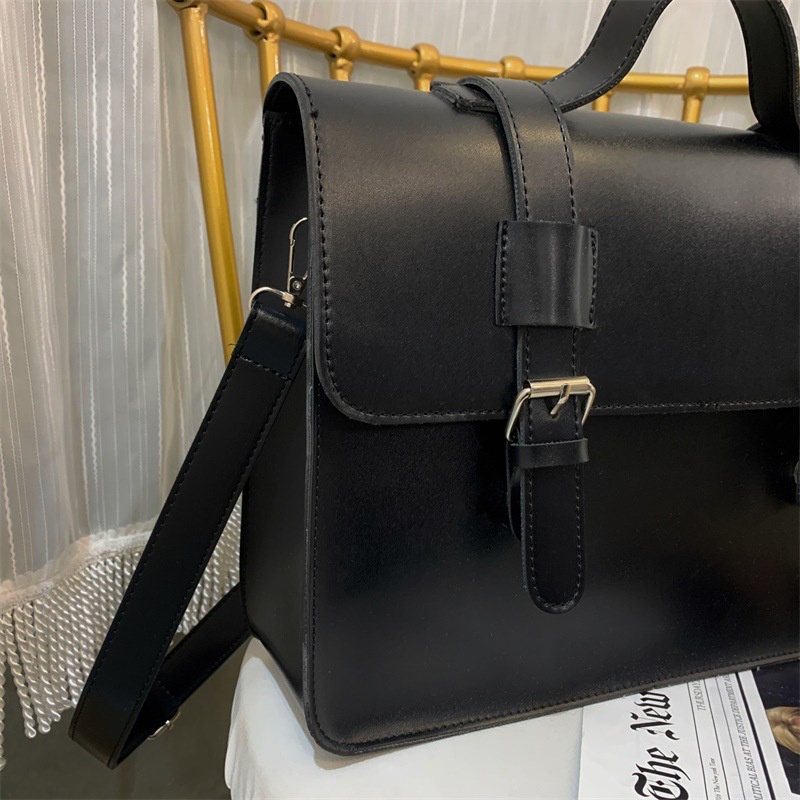 Túi đeo vai hình vuông cỡ nhỏ phong cách phương Tây