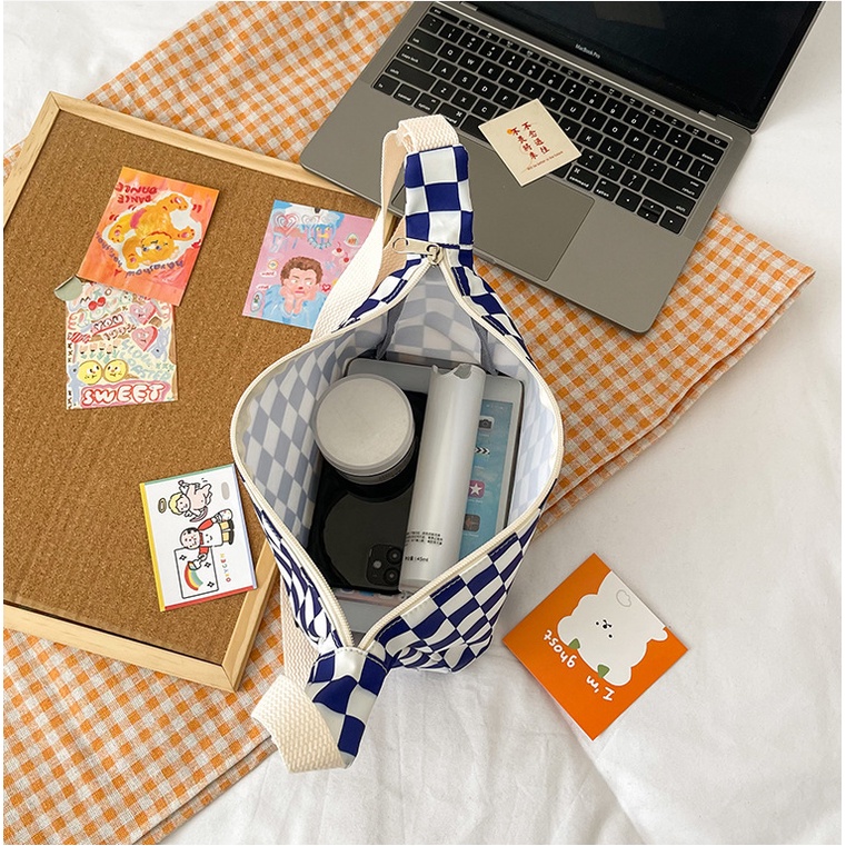 Túi đeo chéo nam nữ ulzzang Caro bán nguyệt lớn vải chống nước thời trang teen hottrend