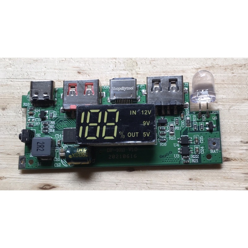 Vỏ sạc dự phòng mica 4cell Qc 3.0 18650 tự lắp ráp