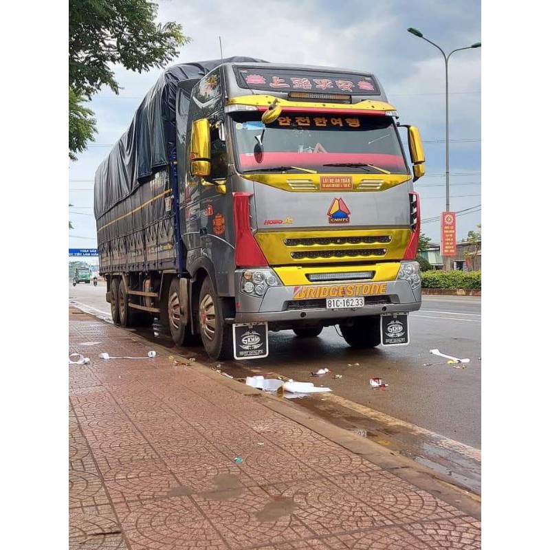 2M Phim dán kính xe ô tô , phim chống nóng kính xe