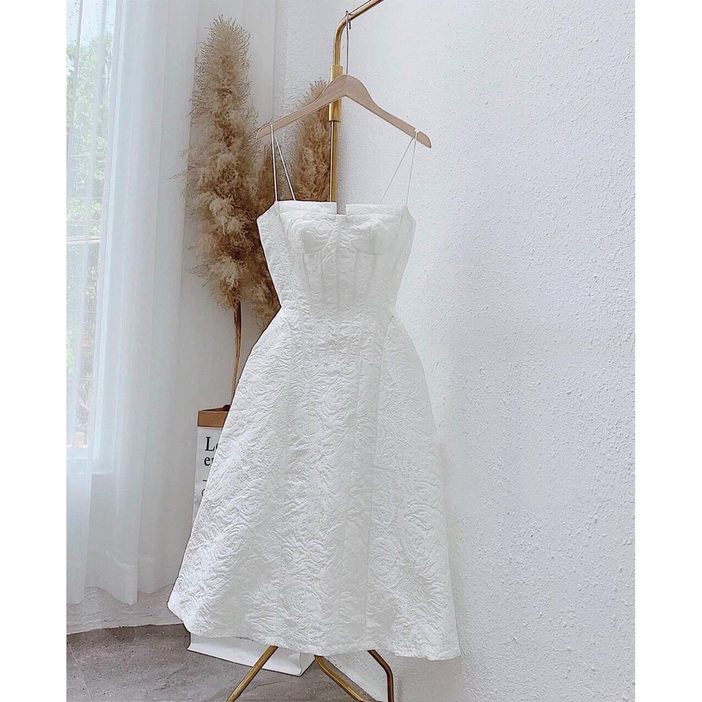 Đầm gấm 2 dây, đầm dự tiệc sang trọng Felicia | BigBuy360 - bigbuy360.vn