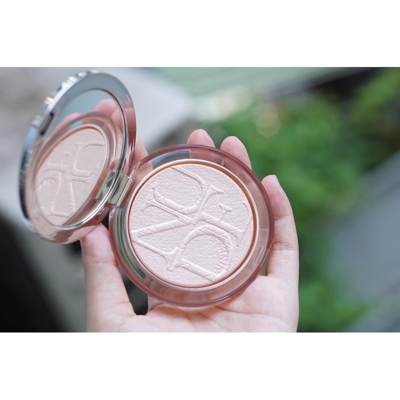 Có sẵn - Phấn bắt sáng Highlight Dior Diorskin Nude Luminizer Powder