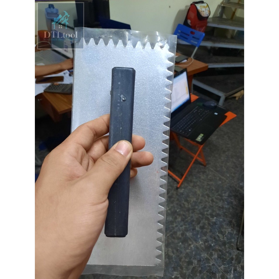 Bay ốp lát răng cưa, Bay gạt keo 28x12, răng 8mm