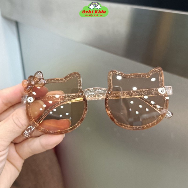 Kính trẻ em chống nắng, kính mát bé gái hình tai mèo đáng yêu cho bé Ochi Kids
