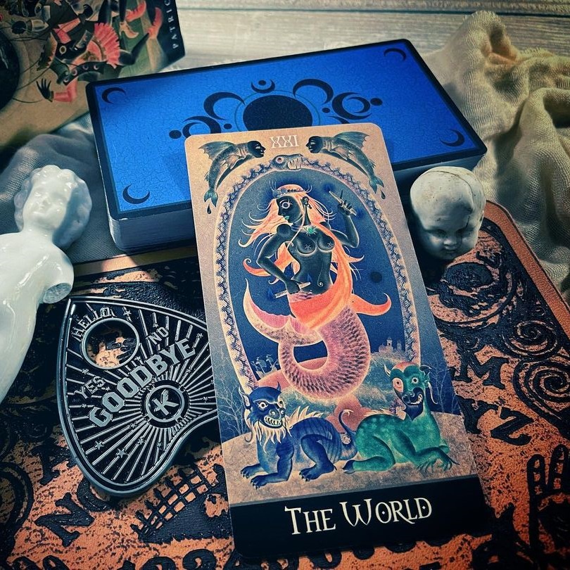 Bài Deviant Moon Tarot Paradoxical Edition