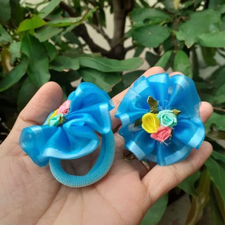 Một cặp cột tóc vải hoa hồng cho bé (mã XX)