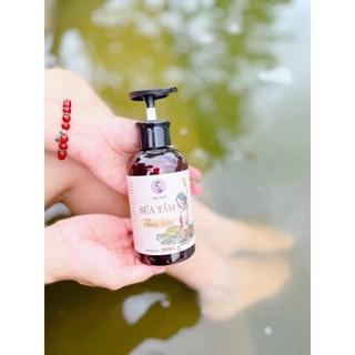 Sữa tắm thảo mộc Mộc Nhan Natural