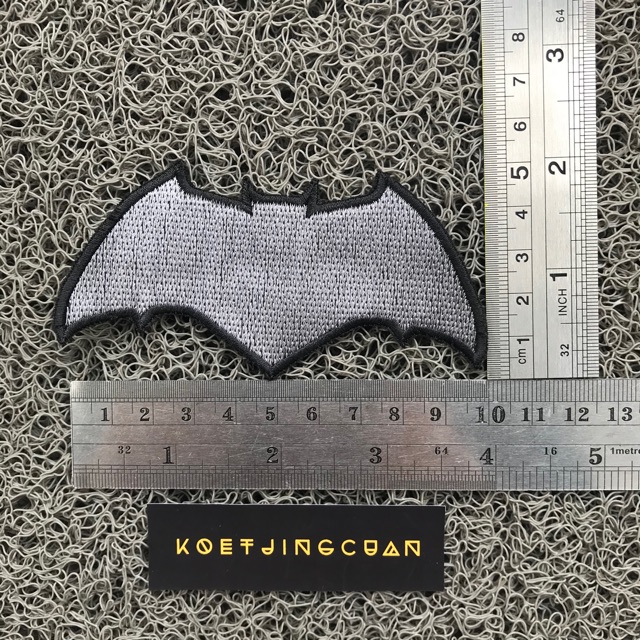 Sticker Ủi Thêu Hình Biểu Tượng Batman