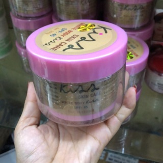 Kem dưỡng trắng da Kiss skin care White body SPF 45