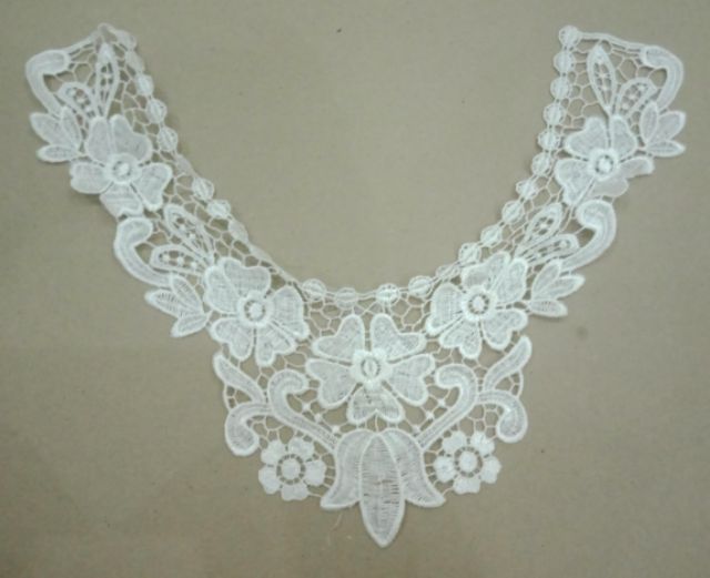 Ren trang trí cổ