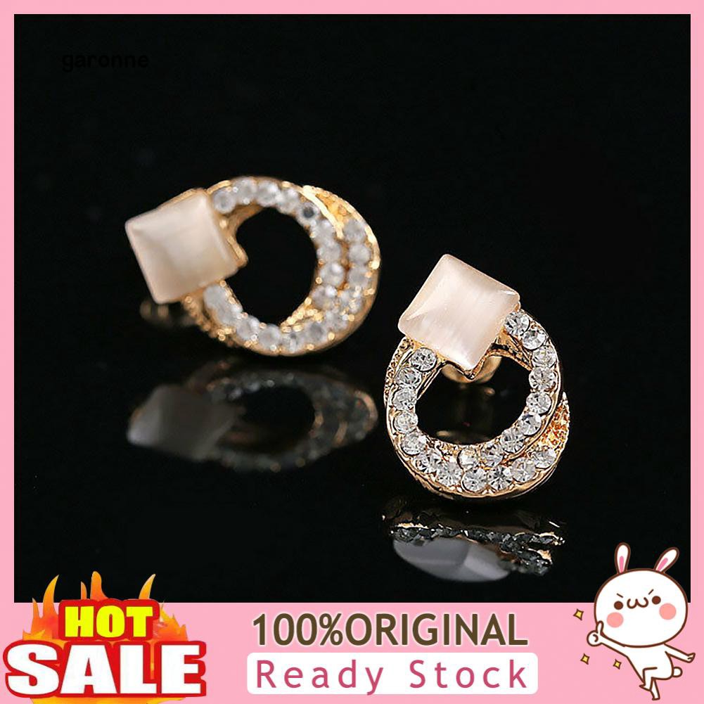 GA_1 Pair Fashion Women Lady Elegant Crystal Rhinestone Ear Stud Gold Tone Earrings