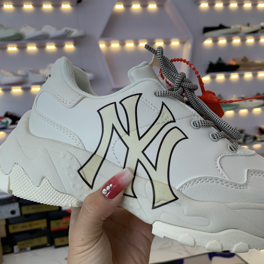 Giày thể thao Sneaker Mờ lờ bê NY chữ vàng đế 5cm