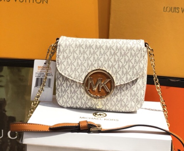 Túi Mk mini dư nguyên liệu trầy khoá sale 270k